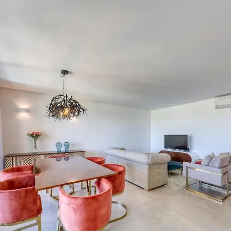 Gardens Apartman